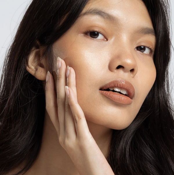 Celle Glow:  Your skin glow, Your confidence!